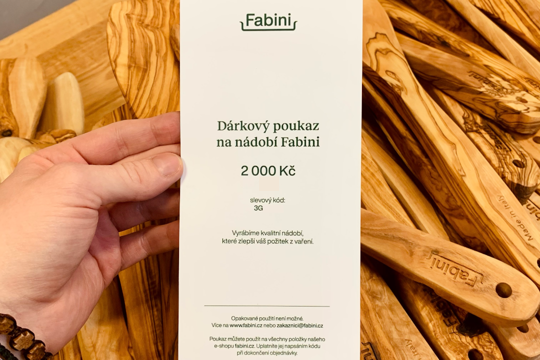 Odeslání do Vánoc a dárkové poukazy s vařečkou