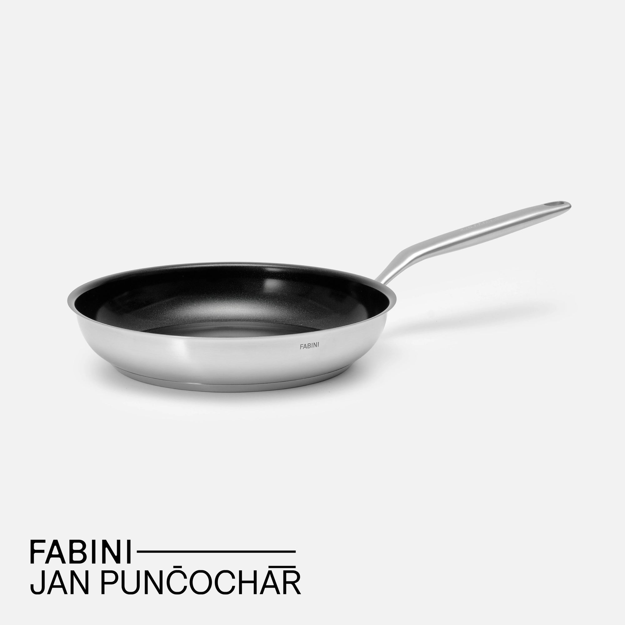 Panvica FABINI & Punčochář, ø 26 cm - Nepriľnavá nerezová beznitová panvica z jednovrstvovej nerezovej ocele s nepriľnavým keramickým povrchom bez pokrievky