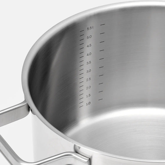 Hrniec Core Standard, ø 24 cm (5,5 l) - Nerezový beznitový hrniec z jednovrstvovej nerezovej ocele s pokrievkou