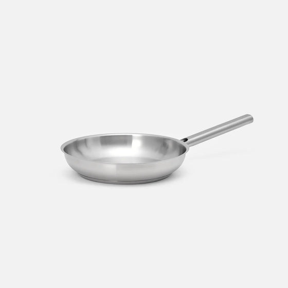 Panvica Core Standard, ø 26 cm - Nerezová beznitová panvica z jednovrstvovej nerezovej ocele bez pokrievky