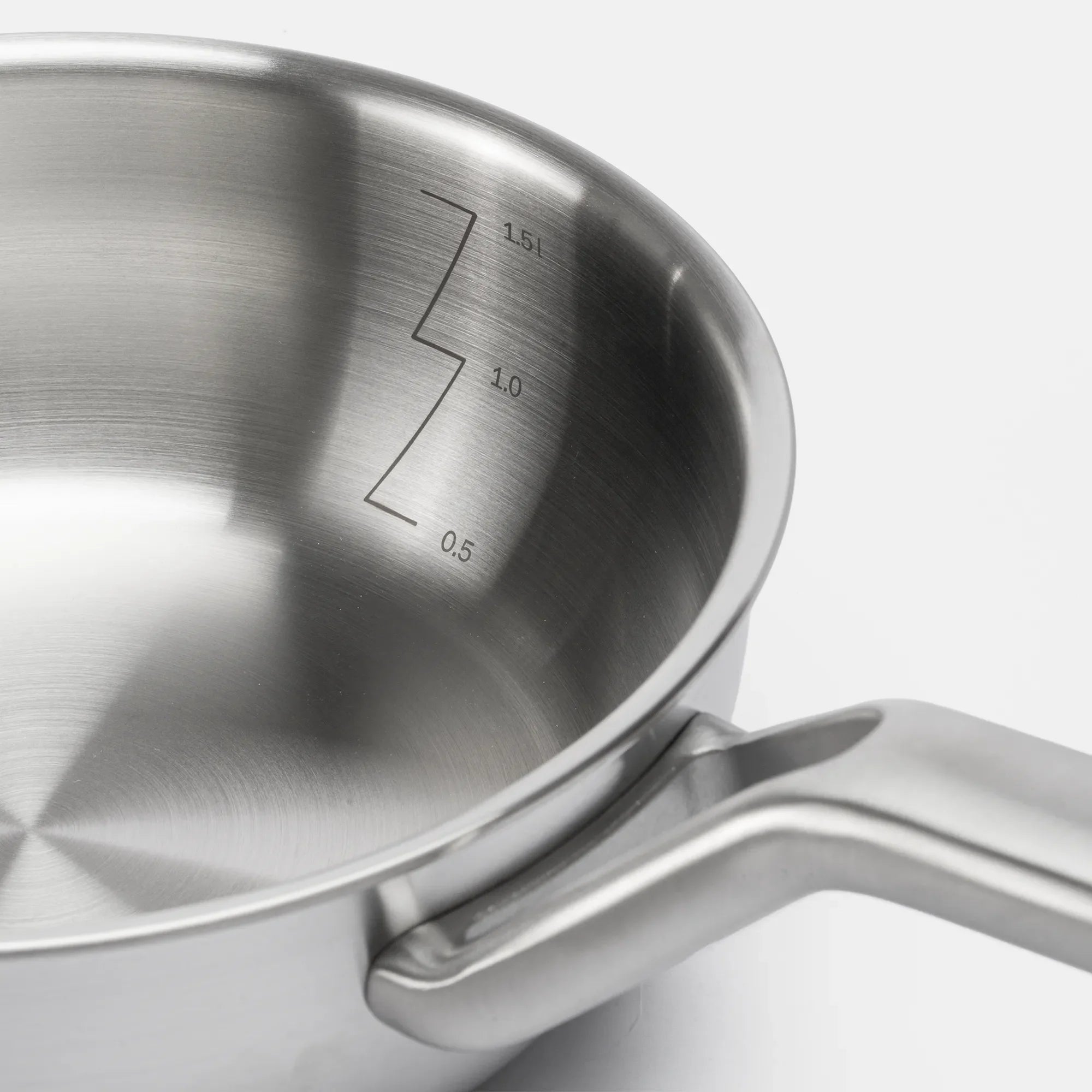 Kónická rajnica FABINI & Pohlreich 2.0, ø 20 cm (1,5 l) - Nerezová beznitová rajnica z viacvrstvovej nerezovej ocele s pokrievkou