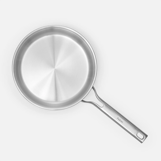 Hlboká panvica Lucca 3.0, ø 24 cm (2,5 l) - Nerezová beznitová panvica z viacvrstvovej nerezovej ocele s pokrievkou