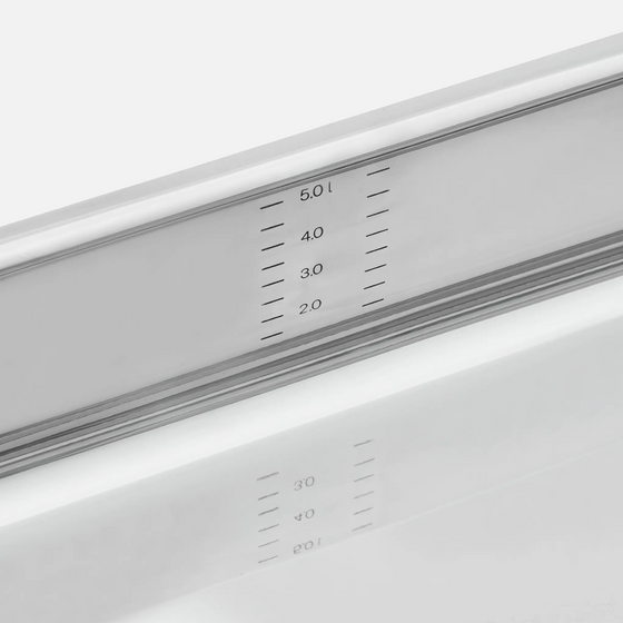 Hranatý pekáč Lucca 4.0 Pro - Nerezový pekáč z leštenej viacvrstvovej nerezovej ocele s poklopom a roštom