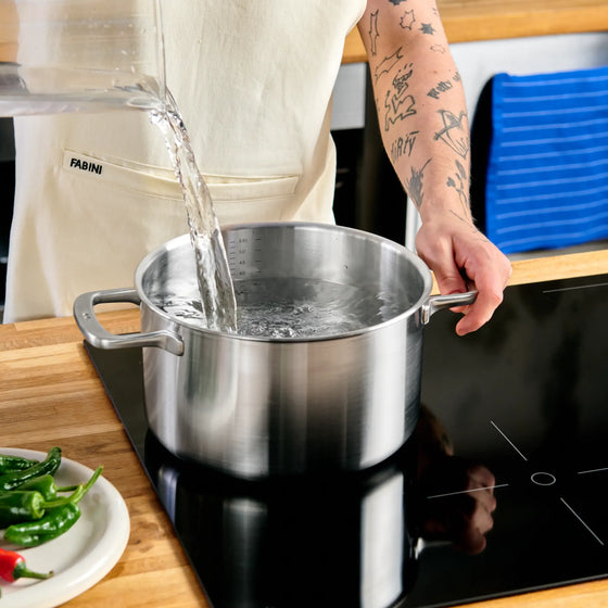 Kastról Lucca 3.0, ø 24 cm (5,5 l) - Nerezový beznitový kastról z viacvrstvovej nerezovej ocele s pokrievkou