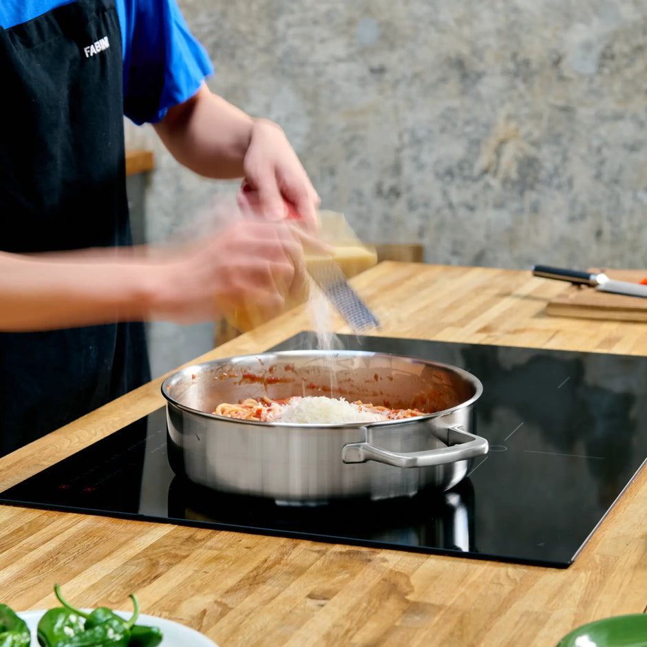 Tegame panvica Lucca 3.0, ø 28 cm (4l) - Nerezová beznitová panvica z viacvrstvovej nerezovej ocele s pokrievkou