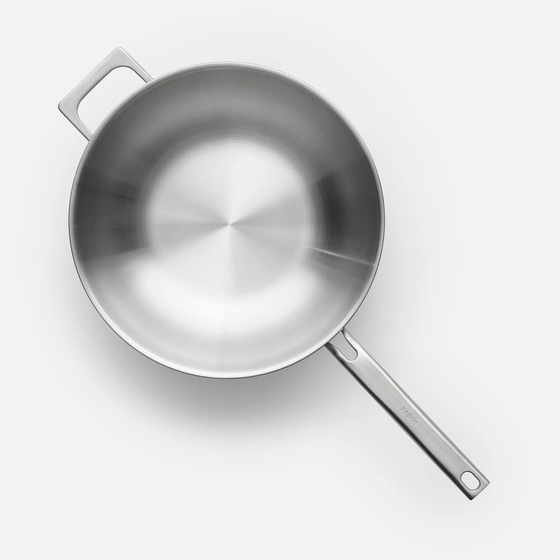 Wok panvica Lucca 4.0 Pro, ø 30 cm - Nerezová beznitová panvica z viacvrstvovej nerezovej ocele s pokrievkou