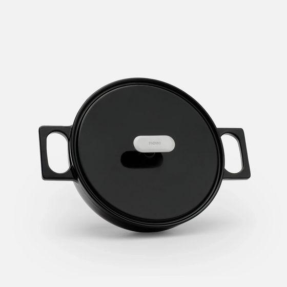 Tegame panvica Mattia 3.0, ø 26 cm - Smaltovaná liatinová panvica s pokrievkou, lesklá čierna