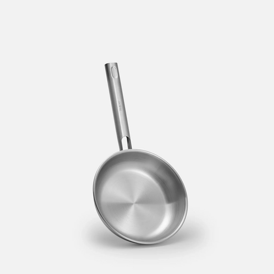 Panvica Lucca 4.0 Standard, ø 20 cm - Nerezová beznitová panvica z viacvrstvovej nerezovej ocele bez pokrievky