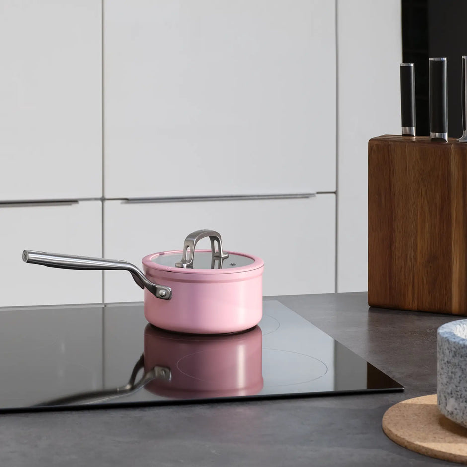 Rajnica Meda 3.0,  ø 16 cm (1, 3 l) - Nepriľnavá rajnica s keramickým povrchom s pokrievkou,  ružová