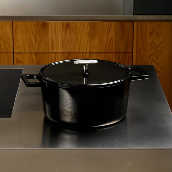 Kastról Mattia 3.0, ø 26 cm (5,5 l) - Smaltovaný liatinový kastról s pokrievkou, matný čierny