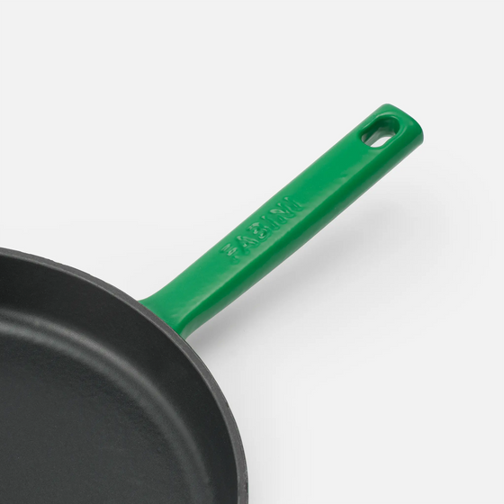 Panvica Mattia 3.0, ø 26 cm - Smaltovaná liatinová panvica, matná zelená