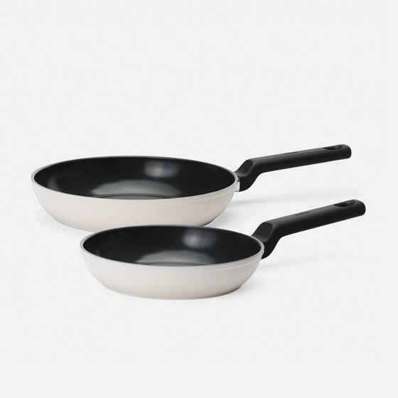 Sada panvíc Meda 5.0 Economy, ø 20 cm + ø 26 cm, 2 díly - Nepriľnavé panvice s keramickým povrchom, krémové