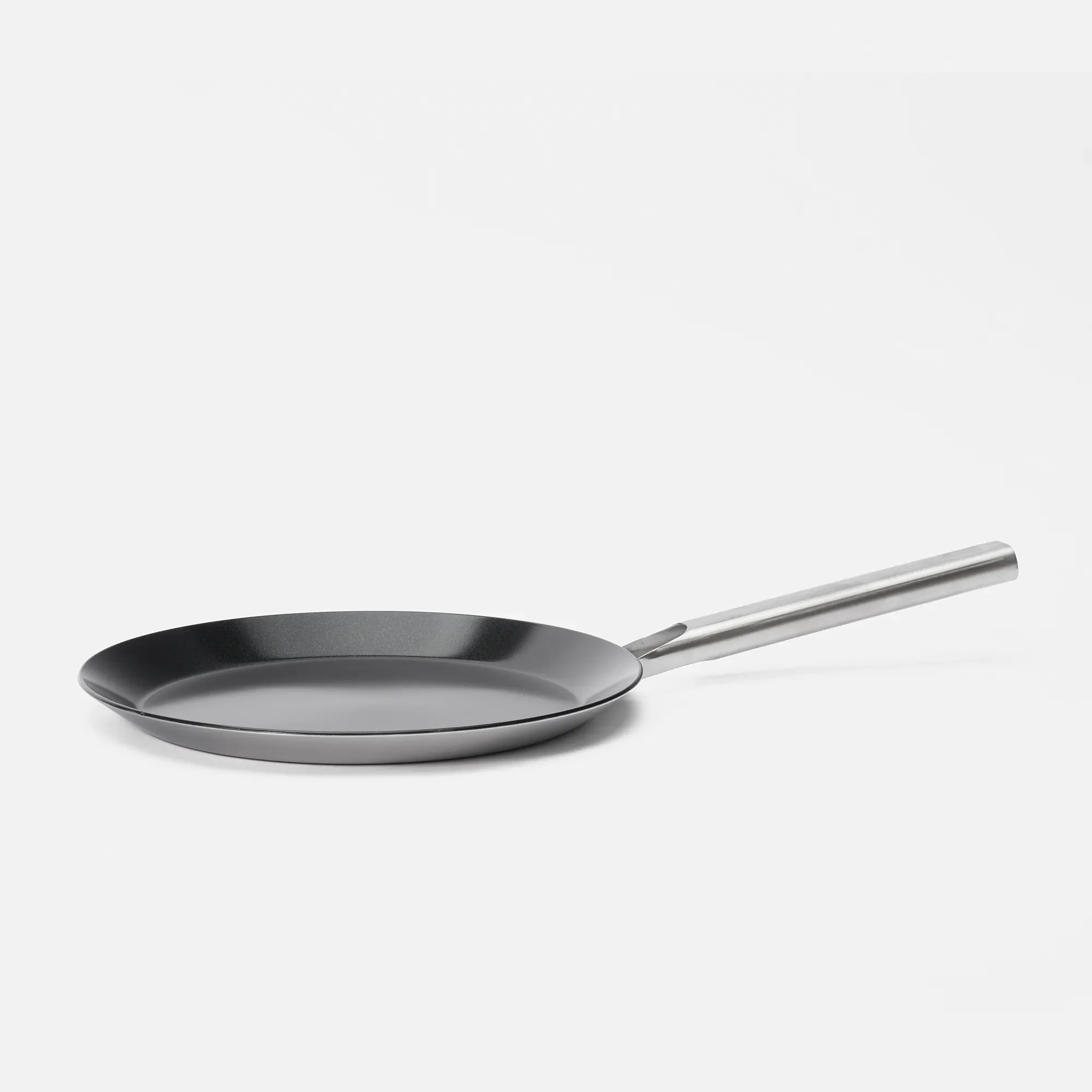 Palacinková panvica Lucca 4.0 Standard, ø 28 cm - Nepriľnavá nerezová beznitová panvica z viacvrstvovej nerezovej ocele s nepriľnavým keramickým povrchom bez pokrievky