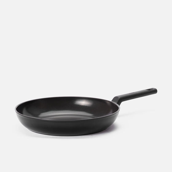 Panvica Meda 5.0 Economy, ø 30 cm - Nepriľnavá panvica s keramickým povrchom bez pokrievky, čierna