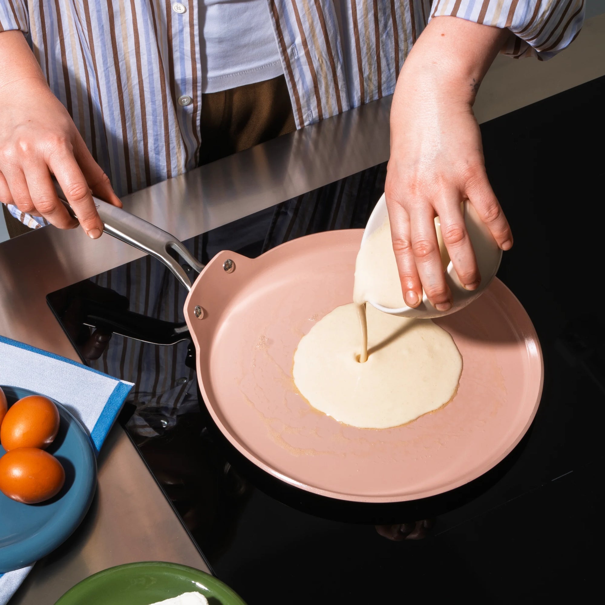 Palacinková panvica Meda 5.0 Pro, ø 28 cm - Nepriľnavá panvica s keramickým povrchom bez pokrievky, svetlosivá