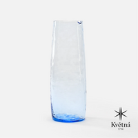 Sklenená karafa z fúkaného skla FABINI & Tomáš Kučera, 1 000 ml, modrá