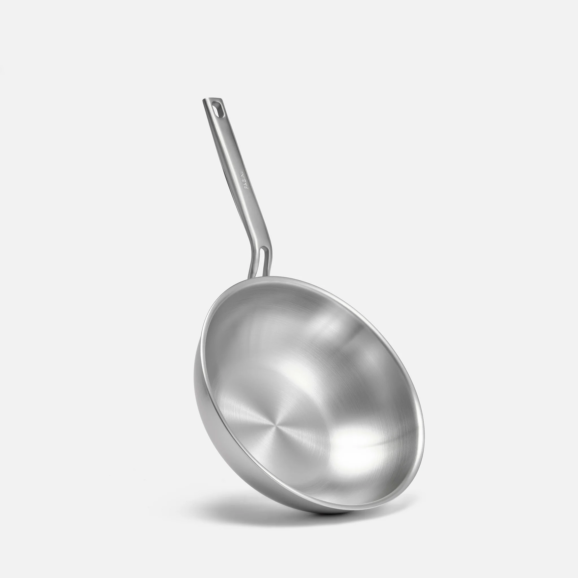 Wok panvica Lucca 4.0 Pro, ø 26 cm - Nerezová beznitová panvica z viacvrstvovej nerezovej ocele s pokrievkou