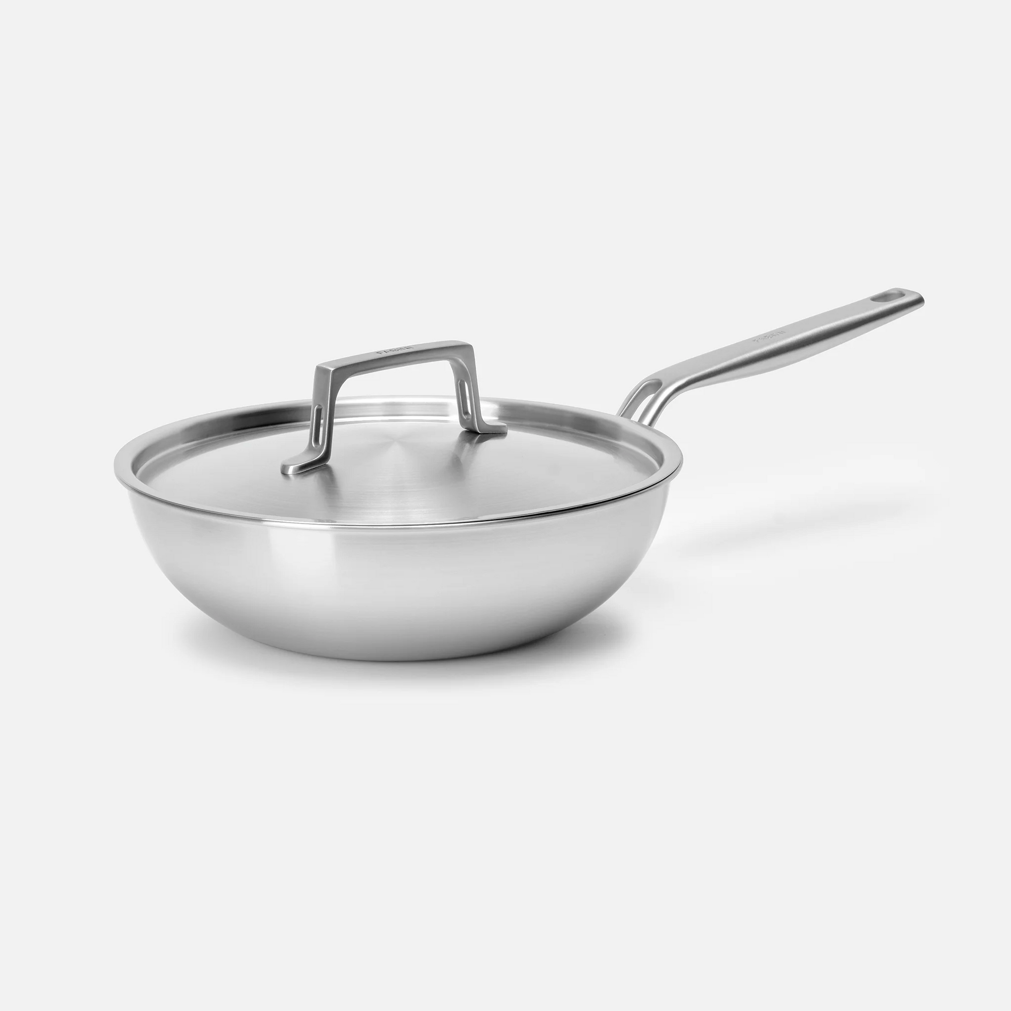 Wok panvica Lucca 4.0 Pro, ø 26 cm - Nerezová beznitová panvica z viacvrstvovej nerezovej ocele s pokrievkou