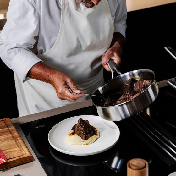 Hlboká panvica FABINI & Pohlreich, ø 24 cm (2,5 l) - Nerezová beznitová hlboká panvica z päťvrstvovej nerezovej ocele s pokrievkou