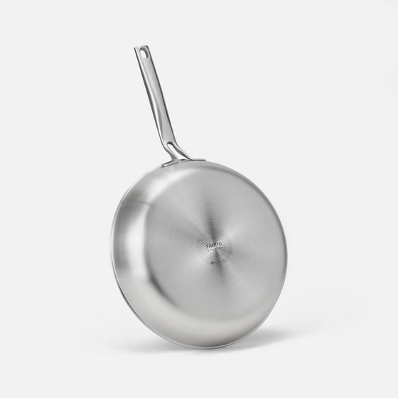 Panvica FABINI & Pohlreich, ø 30 cm - Nepriľnavá nerezová beznitová panvica z päťvrstvovej nerezovej ocele s keramickým povrchom bez pokrievky