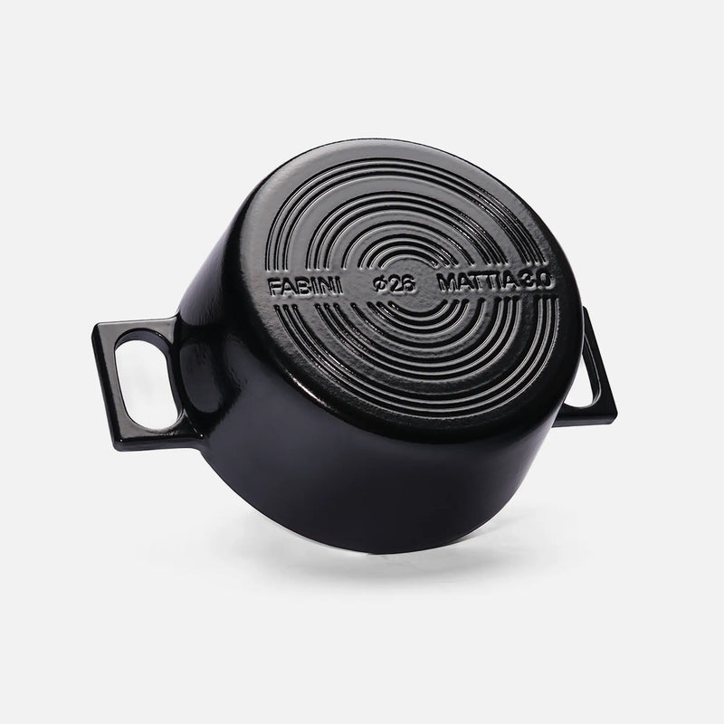 Kastról Mattia 3.0 Standard, ø 26 cm (5,5 l) - Smaltovaný liatinový kastról s pokrievkou, lesklý čierny