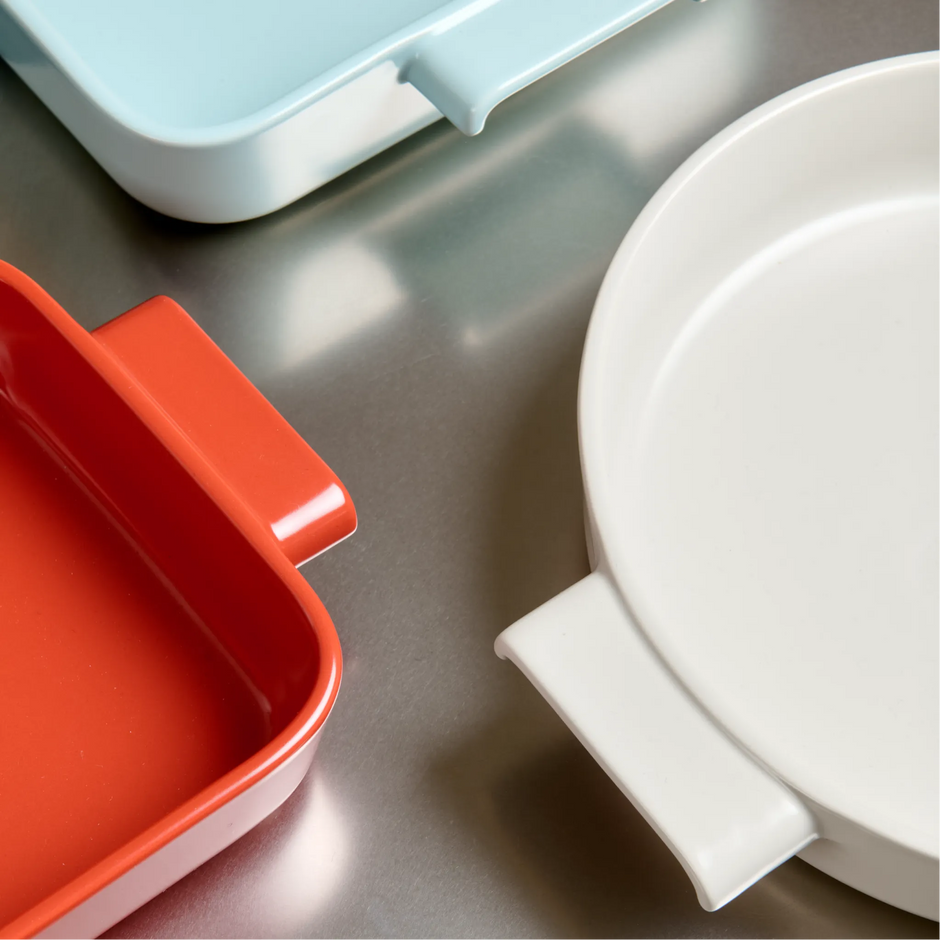 Okrúhla zapekacia misa Terra, ø 26 cm - Kameninová zapekacia misa, krémová