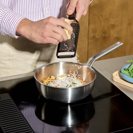 Kónická rajnica Lucca 4.0 Pro, ø 20 cm (1,5 l) - Nerezová beznitová rajnica z viacvrstvovej nerezovej ocele s pokrievkou