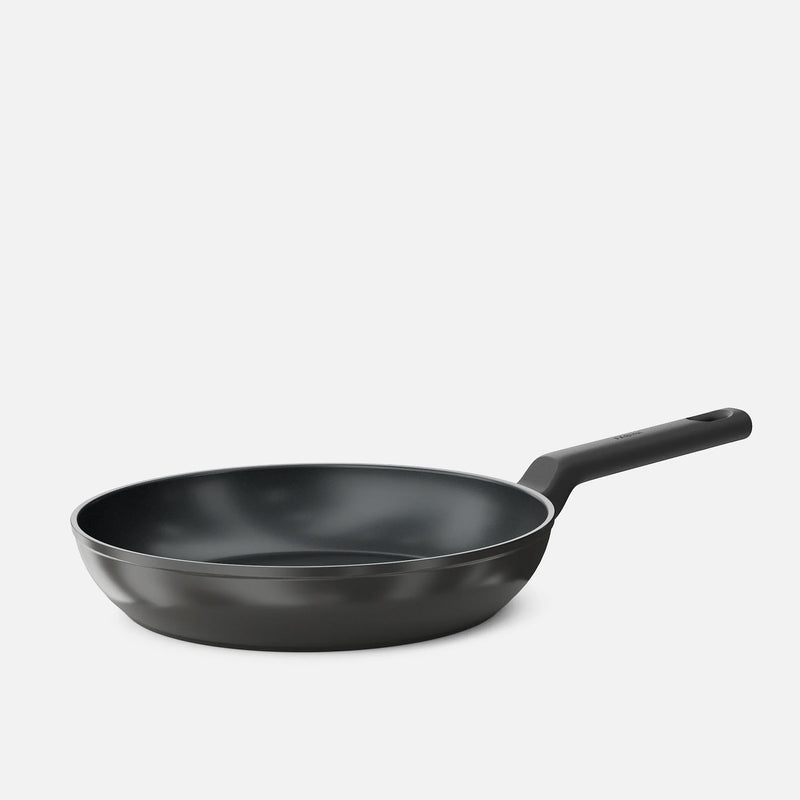 Panvica Meda 5.0 Economy, ø 26 cm - Nepriľnavá panvica s keramickým povrchom bez pokrievky, čierna